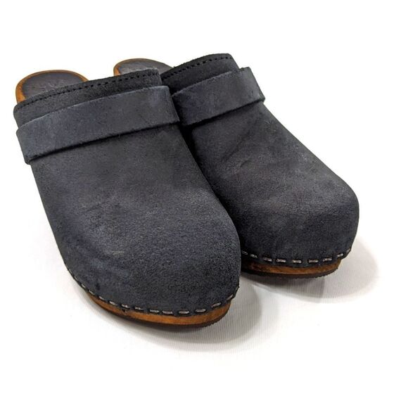 Sanita Heeled Clog - Picture 3 of 11